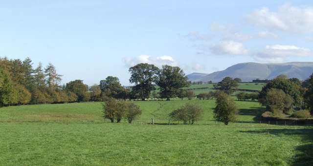 Challenging Black Mountains hiking route near Hay-on-Wye with dramatic views