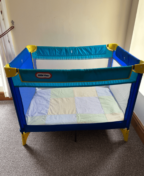 Baby cot available on request